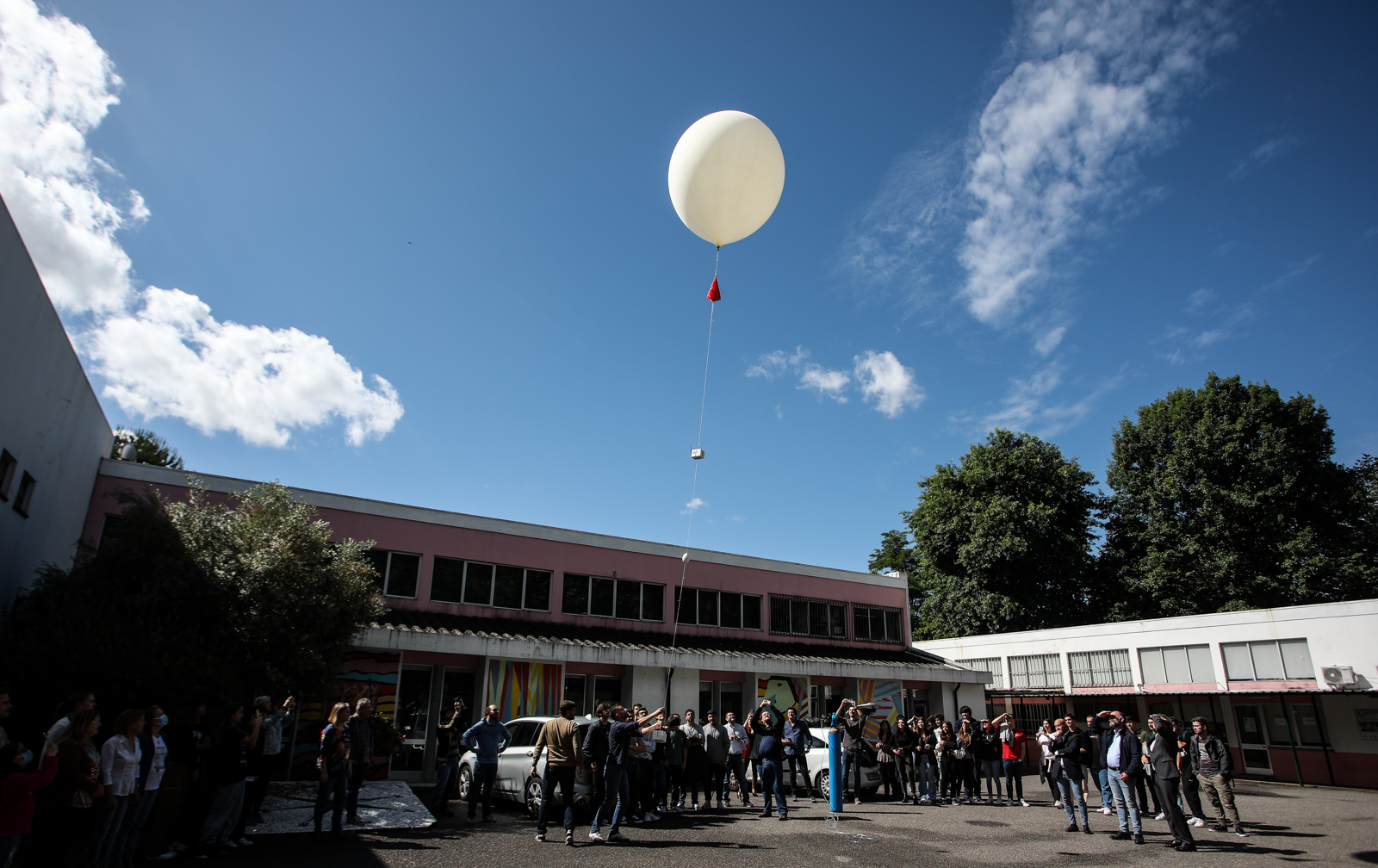 Thumbnail da galeria Lançamento Balão